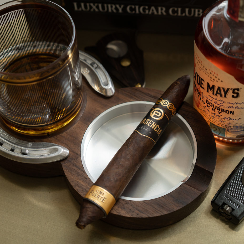 Luxury Cigar Club March 2021 Palladium Box Review - Whiskey Consensus